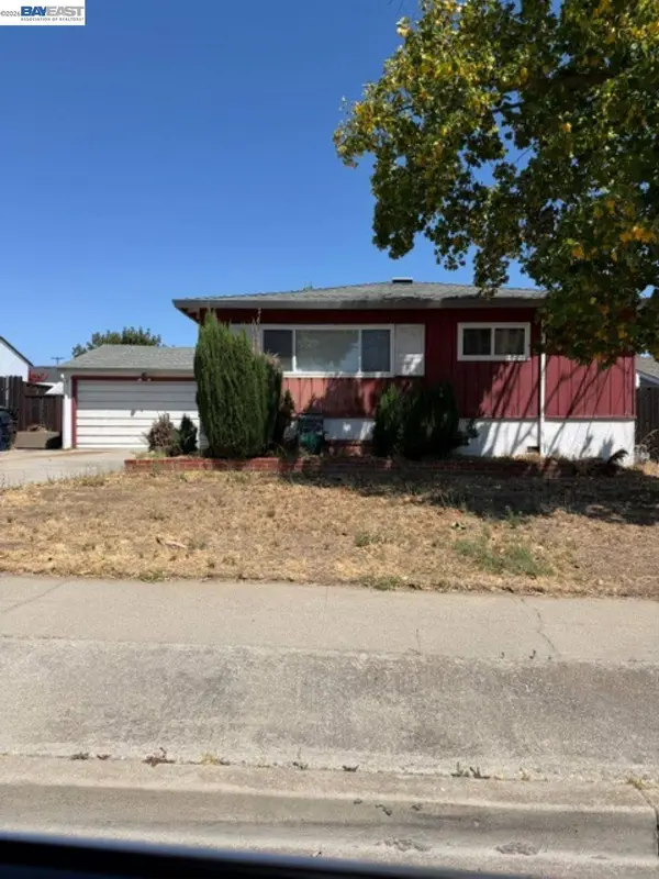 246 Clarke Ave