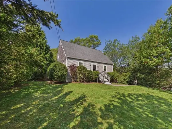 139 South St, Plymouth, MA 02360
