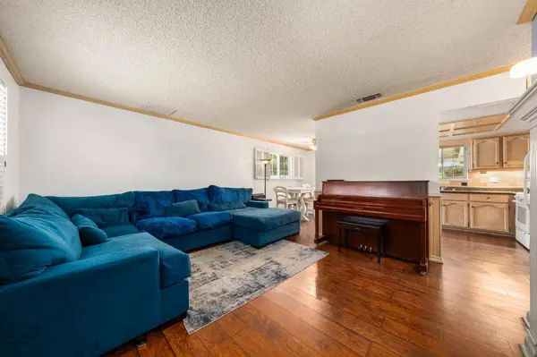 6612 Gingerloop CT, Sacramento, CA 95842