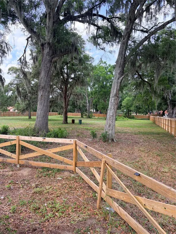 BROOKER, Brandon, FL 33511