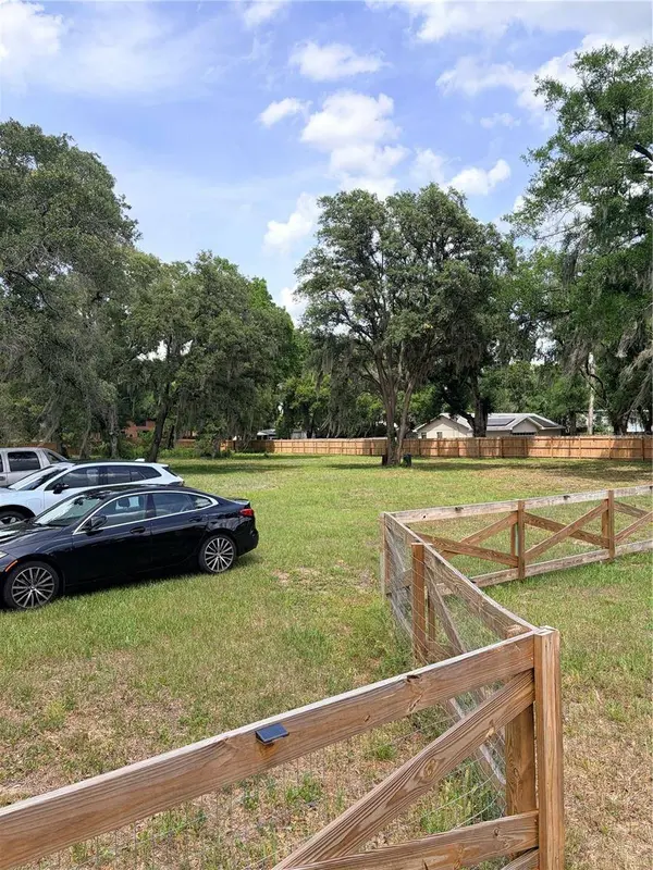 BROOKER, Brandon, FL 33511