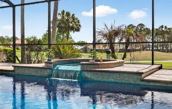 5905 CHERRY OAK DR, Valrico, FL 33596