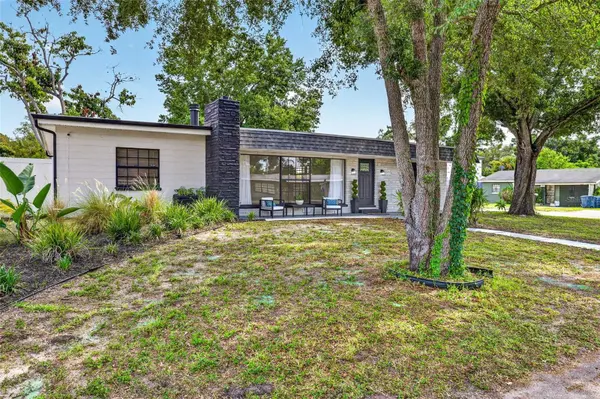 1601 E PARIS ST, Tampa, FL 33610