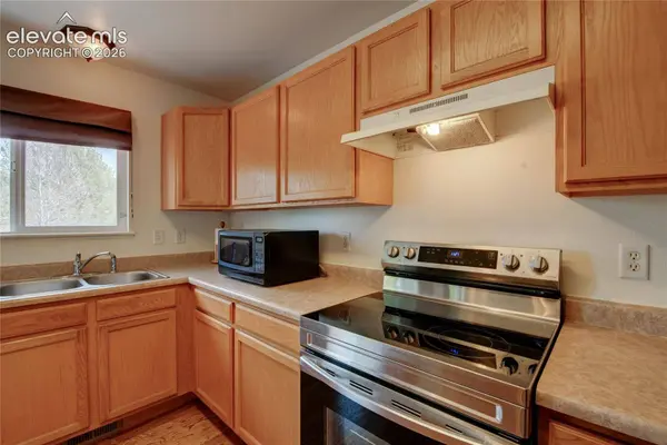 4958 Hawk Meadow Drive, Colorado Springs, CO 80916