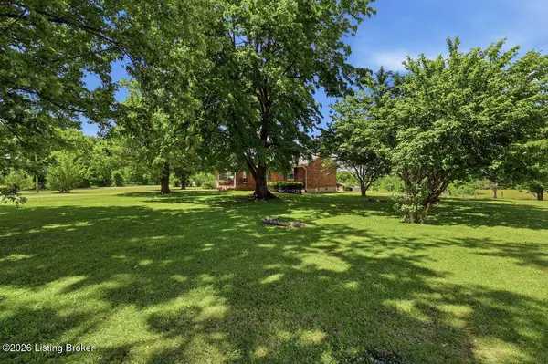 309 King Rd, Coxs Creek, KY 40013