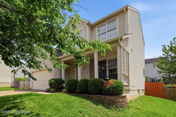 5207 Rainmaker Ct, Louisville, KY 40229