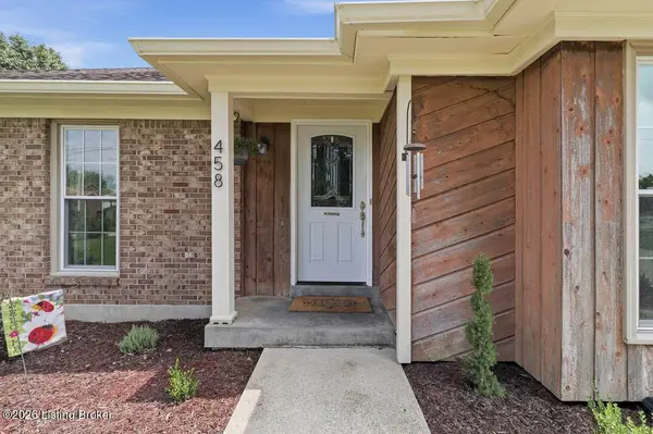 458 Harrison Cir, Mt Washington, KY 40047