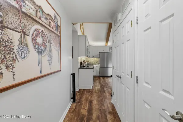 458 Harrison Cir, Mt Washington, KY 40047