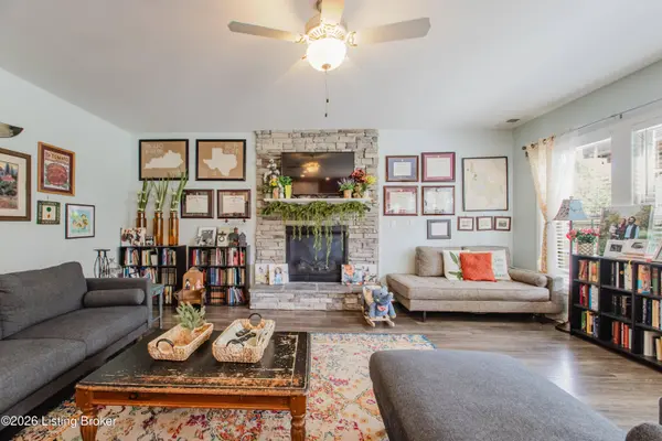 6913 Franklin Farmer WAY, Louisville, KY 40229