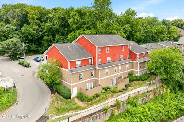 250 Crescent Hill Pl #APT 100, Louisville, KY 40206