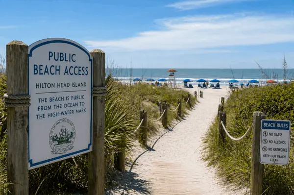 feature image of Are Hilton Head Beaches Public?