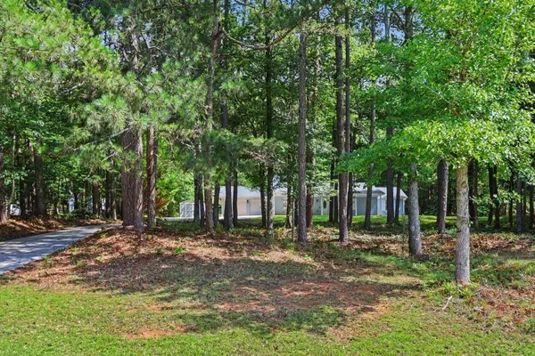 338 Hunters RUN, Jefferson, GA 30549