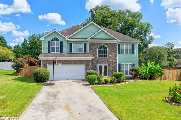 398 Beech Hollow TRL, Loganville, GA 30052