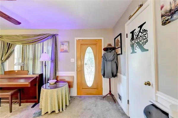2926 Elizabeth LN, Snellville, GA 30078