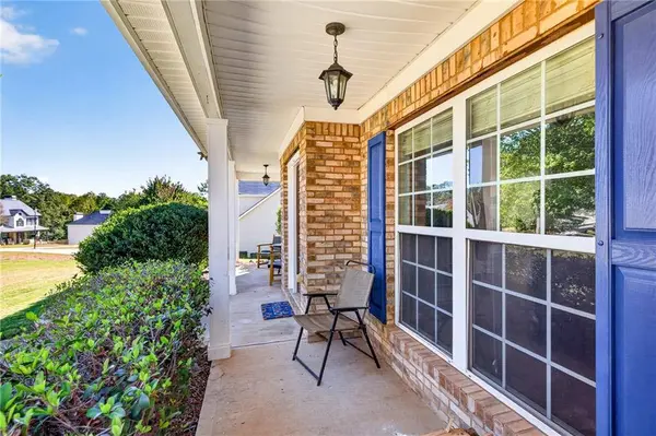 1017 Cyperts TRL, Winder, GA 30680