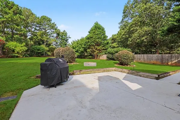 1407 Mill Glenn CT, Lawrenceville, GA 30045