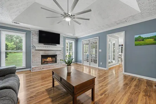 1407 Mill Glenn CT, Lawrenceville, GA 30045