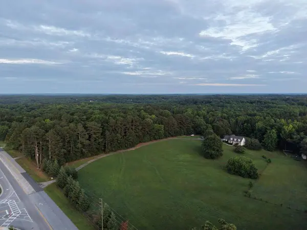 1825 Skelton RD, Hoschton, GA 30548