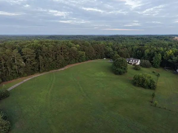 1825 Skelton RD, Hoschton, GA 30548