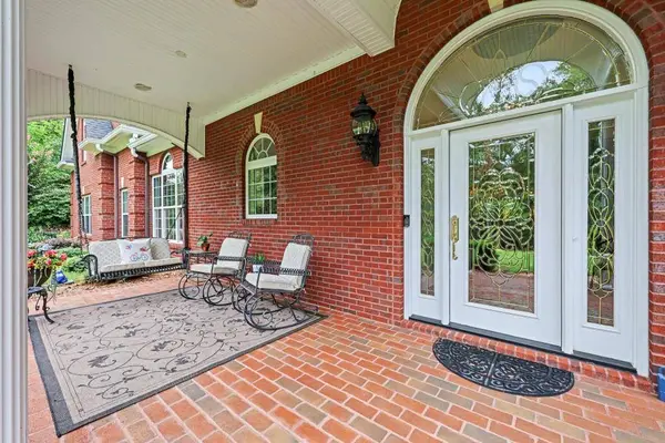 272 Glen Lake DR, Hoschton, GA 30548