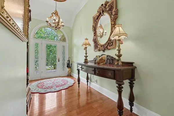 272 Glen Lake DR, Hoschton, GA 30548