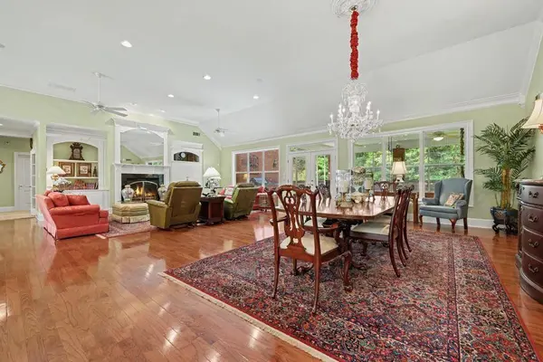 272 Glen Lake DR, Hoschton, GA 30548