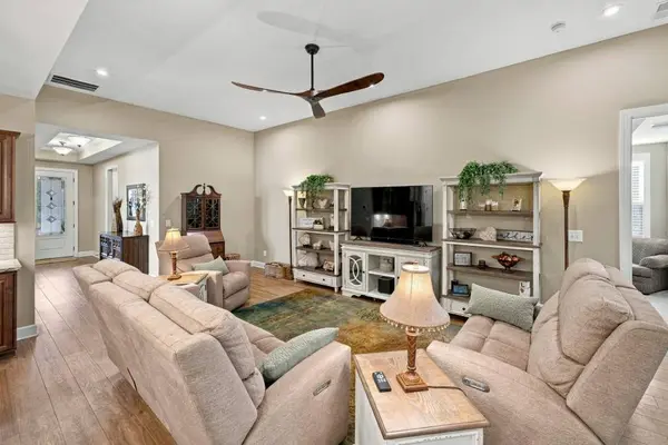 442 Huron LN, Hoschton, GA 30548