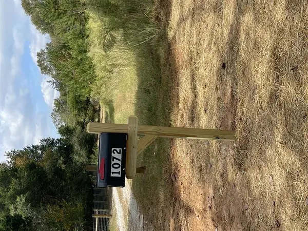 1072 Ford RD, Jefferson, GA 30549