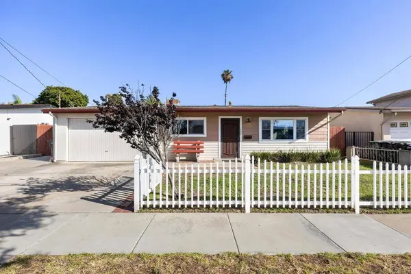 122 E Palomar ST, Chula Vista, CA 91911