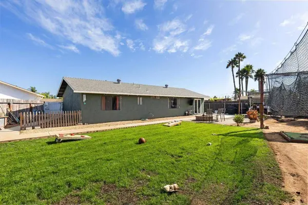 2150 Beartrap PL, Escondido, CA 92027