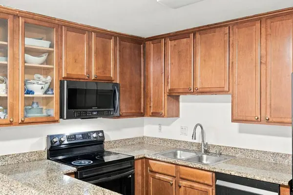 3030 Suncrest DR #106, San Diego, CA 92116