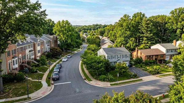 What to Know About the Pros and Cons of Living in Columbia, MD,Jim Bim