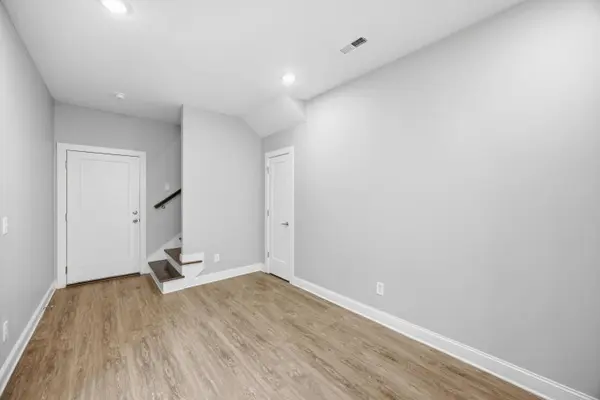 2303 19th ST, Chattanooga, TN 37404