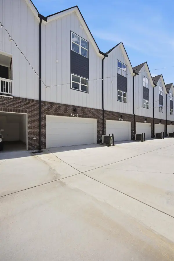 5706 Sofias CIR, Chattanooga, TN 37411