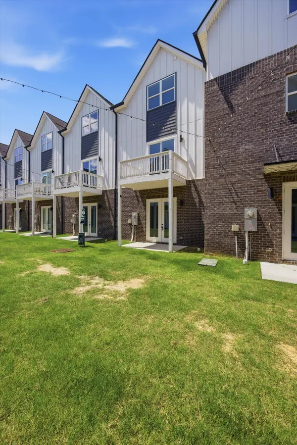 5706 Sofias CIR, Chattanooga, TN 37411