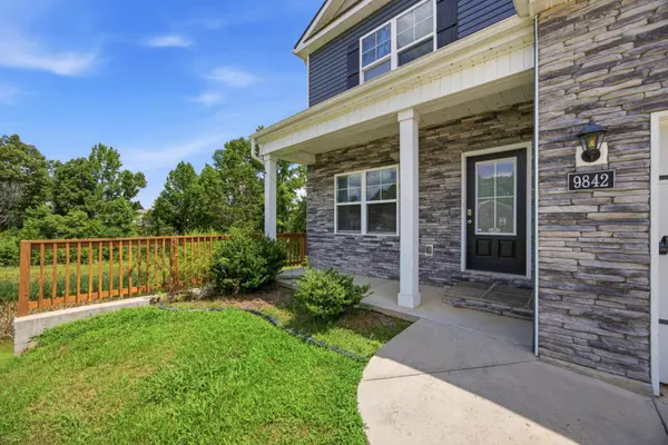 9842 Ramble Brook LN, Apison, TN 37302