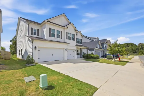 2110 Firelight WAY, Ooltewah, TN 37363