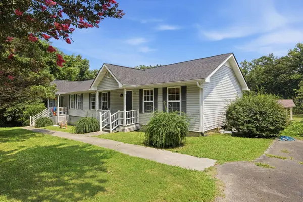 124 Summitt ST, Rossville, GA 30741