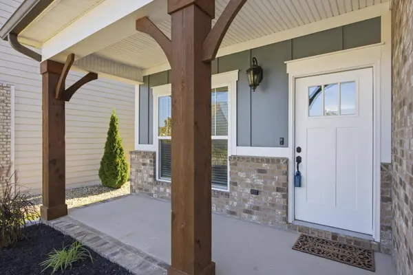 3513 Haystack LN, Apison, TN 37302