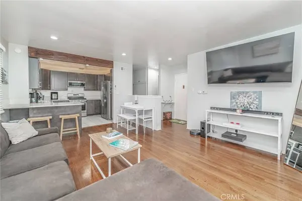 325 Cedar, Long Beach, CA 90802