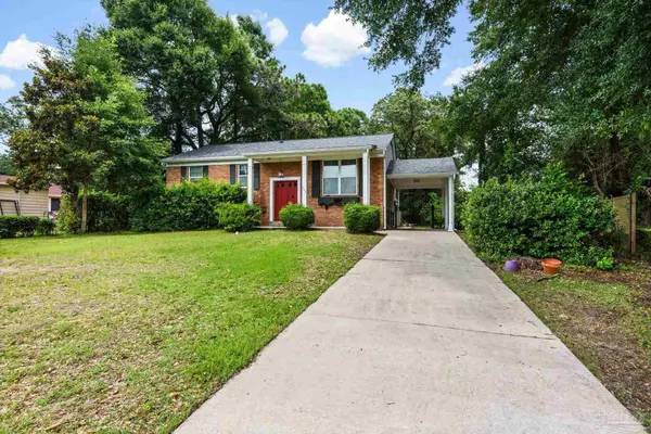 848 Ash Dr, Pensacola, FL 32503