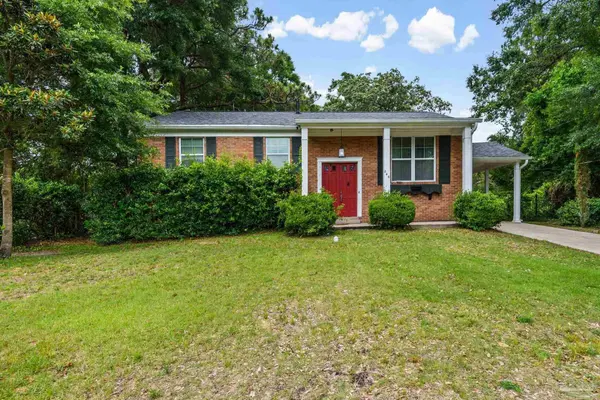 848 Ash Dr, Pensacola, FL 32503