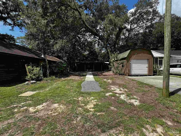3357 Atlas Dr, Milton, FL 32583