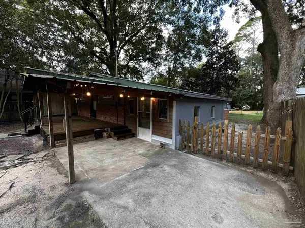3357 Atlas Dr, Milton, FL 32583