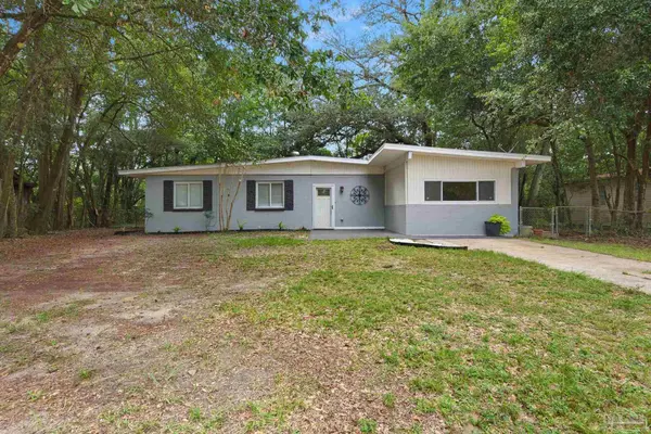 4525 Versailles Dr