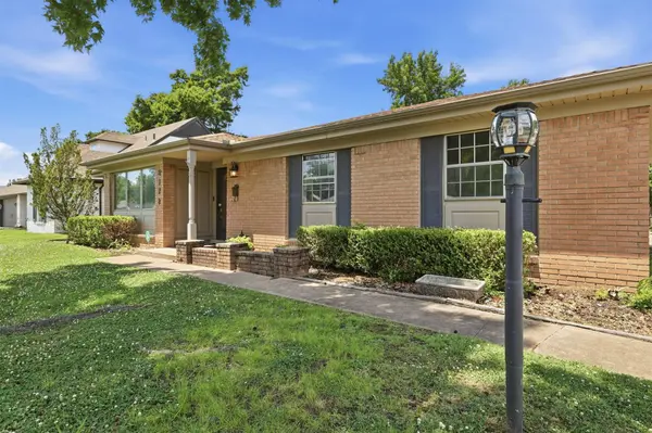 8173 E 31 PL, Tulsa, OK 74145