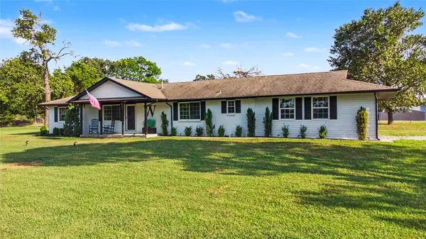 18856 E Oak Ridge DR, Claremore, OK 74017