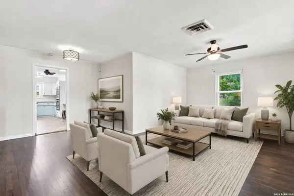 110 EASTLEY DR, San Antonio, TX 78217