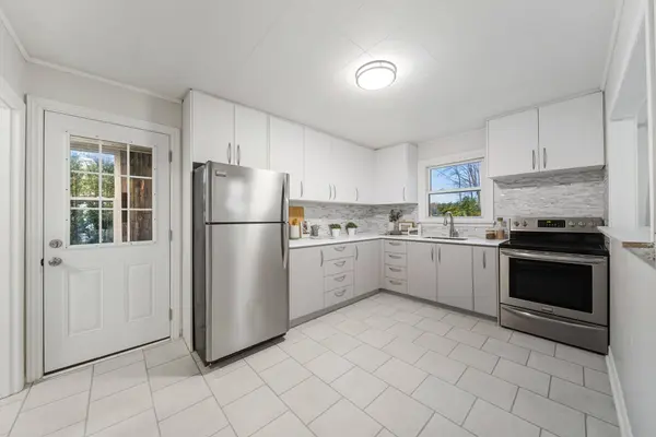 1307B Thorah Concession Rd 9 RD, Brock, ON L0K 1B0
