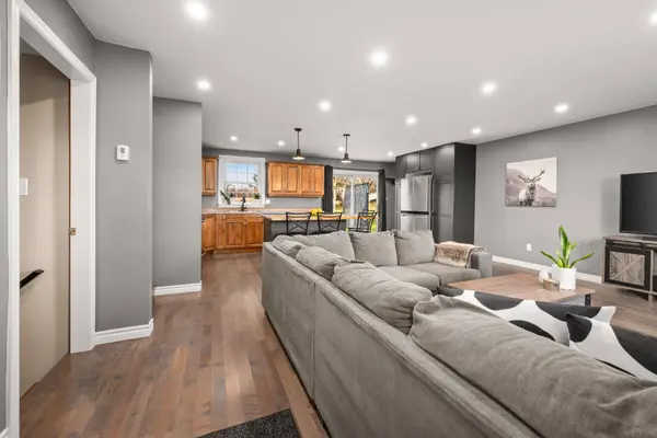 67 Little Britain RD, Kawartha Lakes, ON L0C 1H0